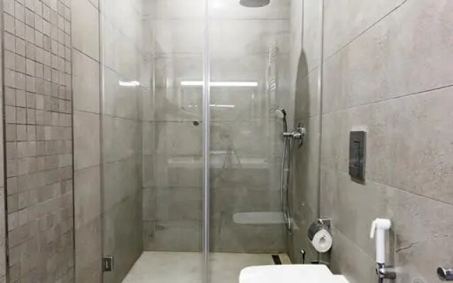 Отель Интер