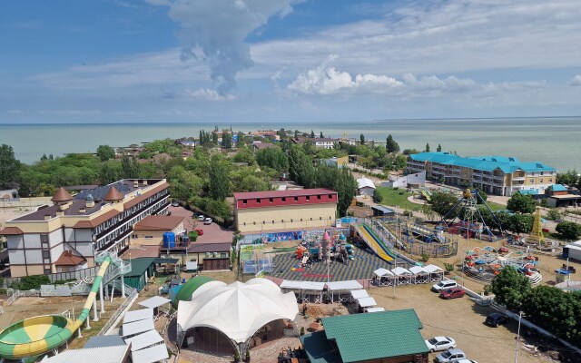 Отель Гранд Ейск