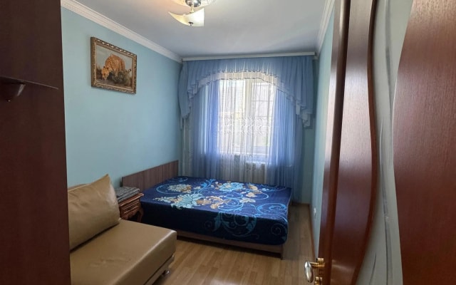 Квартира на Черниковской 87