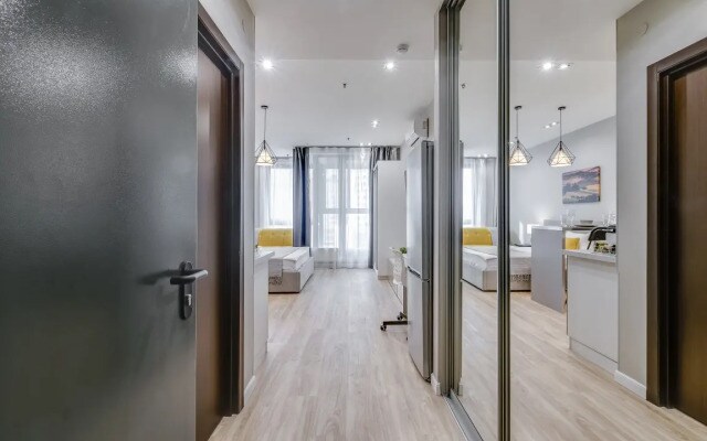 Апартаменты Полюкс с Балконом и Видом на Город Business Apartments