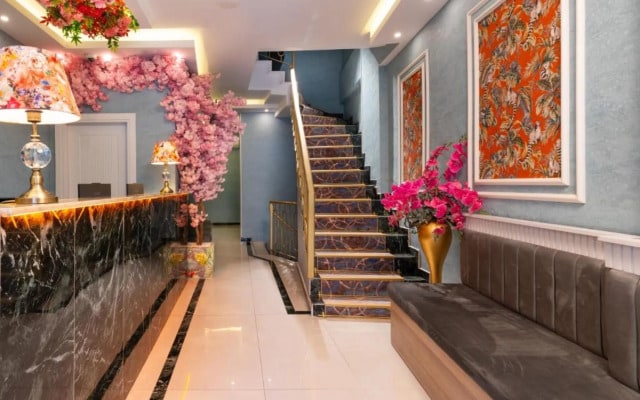 Bond Hotel Istanbul