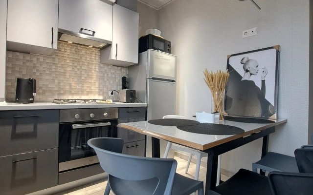 Апартаменты J&S Apartment
