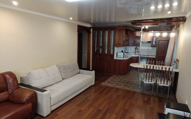 Квартира около ТРЦ Планета