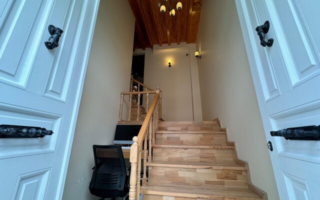 Abelia Mansion Hotel