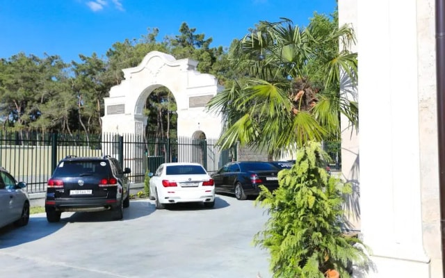 Отель Avdallini Golden Bay