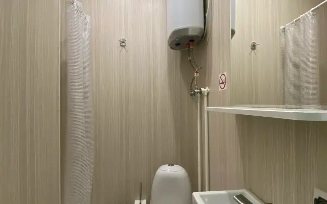 Квартира Уютная Трехместная Студия в Центре рядом с ЖД Вокзалом