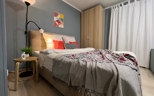 Квартира Art Room в минуте от метро Молодежная