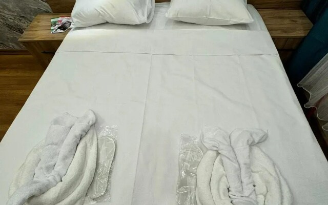 Hotel Riverside