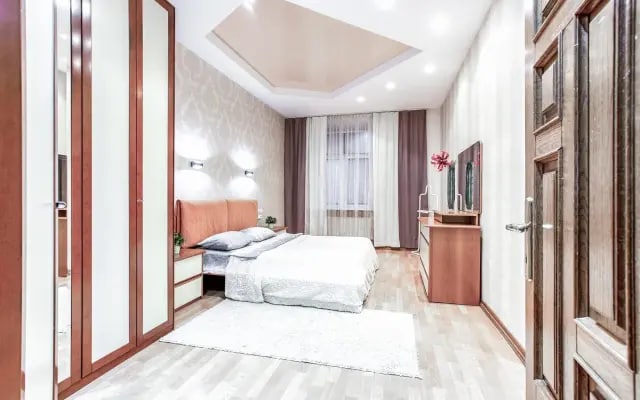 Апартаменты Big city Apartment