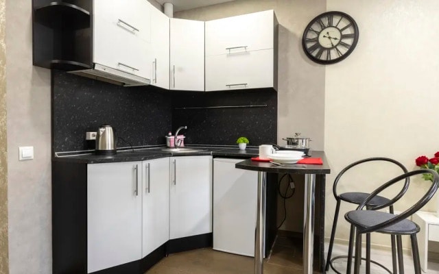 Апартаменты Prince Apartments на Проспекте Строителей 18