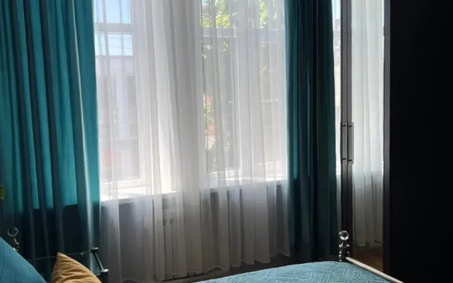 Квартира Атмосферная в дореволюционном доме в центре