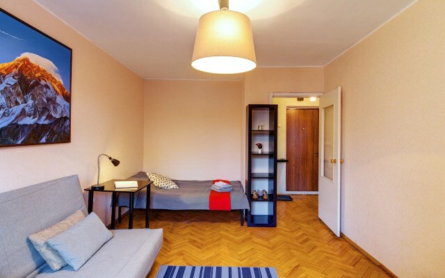 Ryadom S Mai I Voykovskoy Apartments
