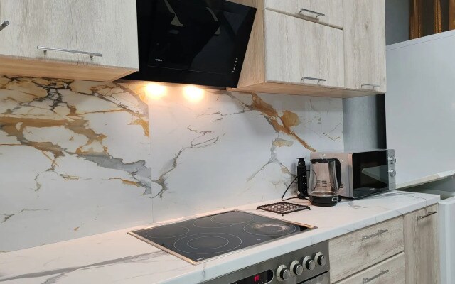 Квартира КакДома евротрешка рядом с аэропортом Кольцово с 4 отдельными спальными местами