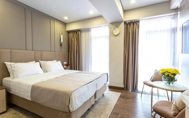 Апартаменты RED APARTMENTS Мира