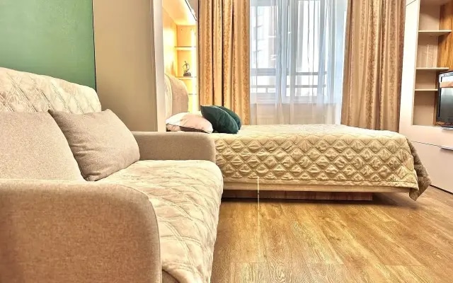 Апартаменты EasyGuest на Проспекте Большевиков 7