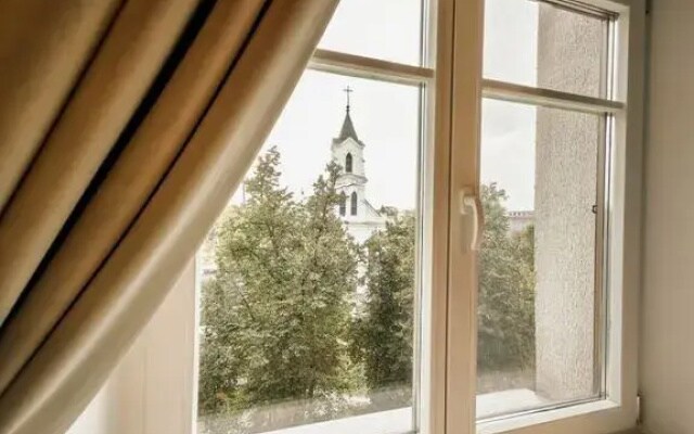 Квартира на проспекте Независимости 44