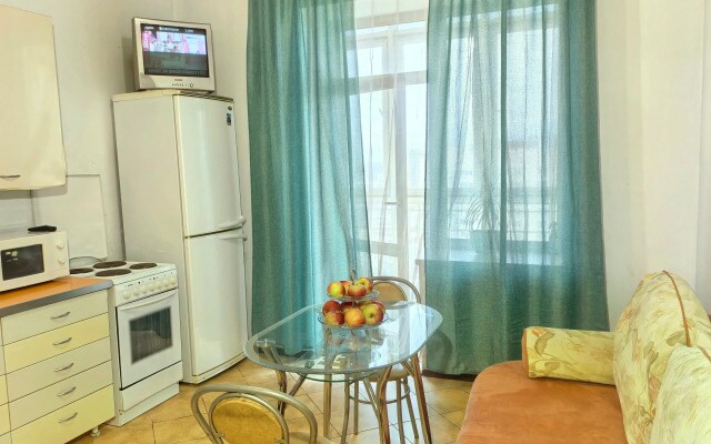 S Khoroshim Remontom Apartments