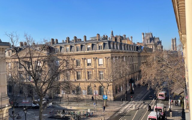 Отель France Louvre