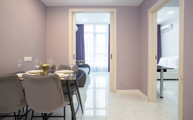 Апартаменты Red Apartments Арт Лайт Сити Апартамент Вольтер