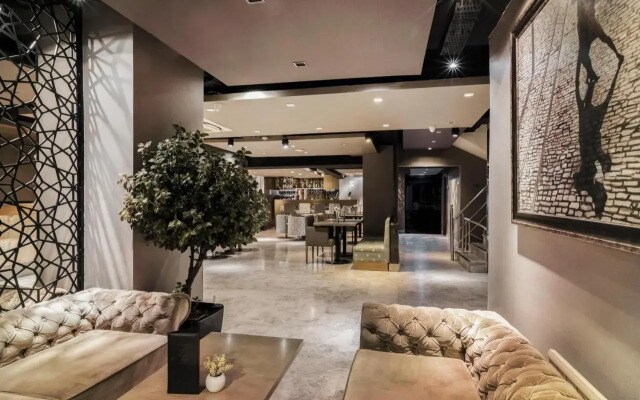 AHC Grand Bazaar Hotel