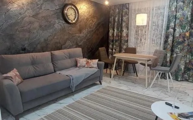 Квартира Трехкомнатная рядом с Кремлем