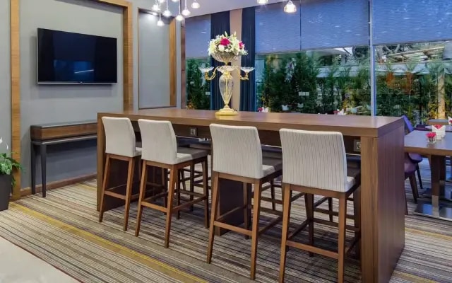 Hampton by Hilton Istanbul Atakoy