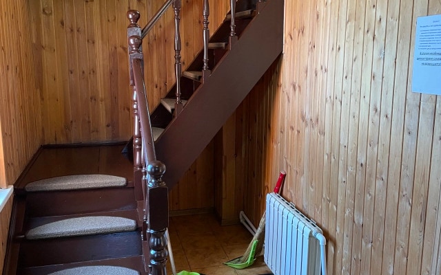 Частный Дом с Баней и Банкетным Залом