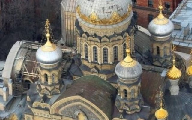 Квартира Лофт-студия на берегу Невы