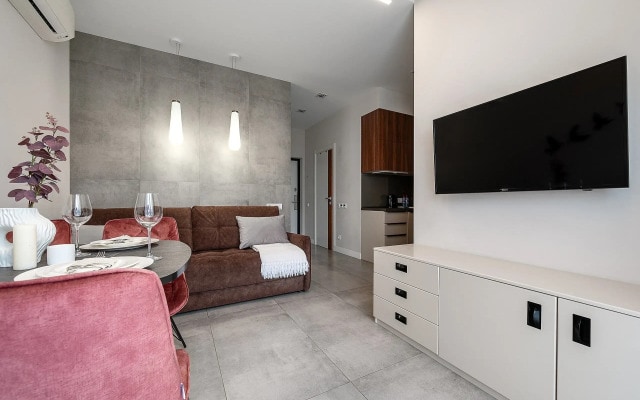 Апартаменты Red Apartments Арт Лайт Сити Апартамент Мигель