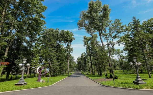 Отель ROYAL PARK