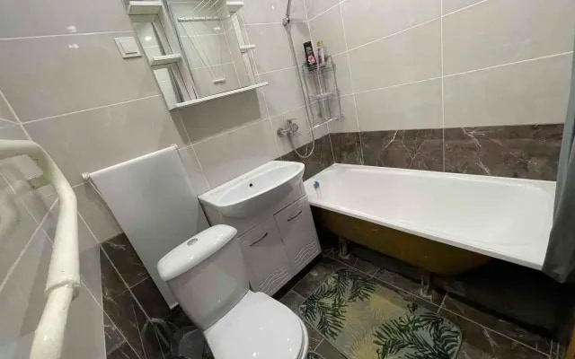 Квартира Уютная однокомнатная Сутки Калуга рядом со сквером по адресу Степана Разина 6