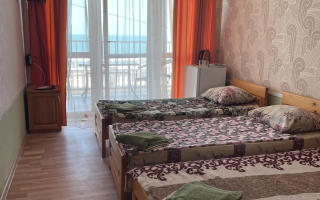 Briz Hotel
