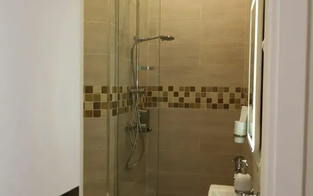 Отель Enjoy Hotel
