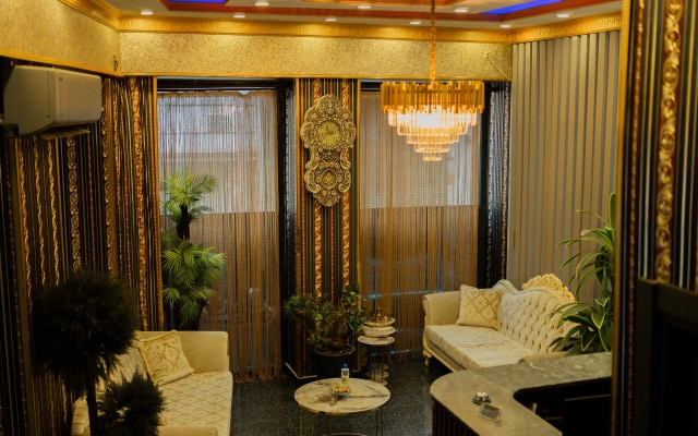 Golden Horn Park Hotel