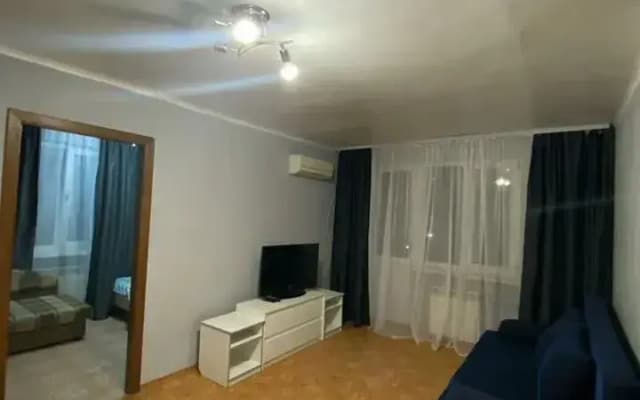 Квартира на Генерала Захарова, 1