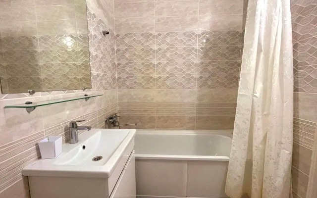 Квартира Отличная рядом с набережной Кама