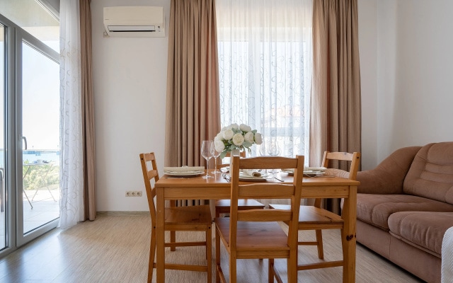 Апартаменты Red Apartments Морской Квартал Посейдон