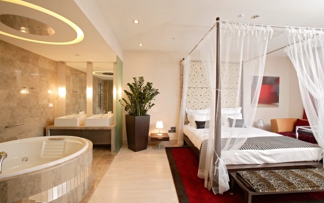 Апарт-отель Mamaison All-Suites Spa Pokrovka Moscow