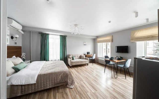 Апартаменты SMART LOFTS | Bright | 5 мин от метро Бауманская | Исторический дом
