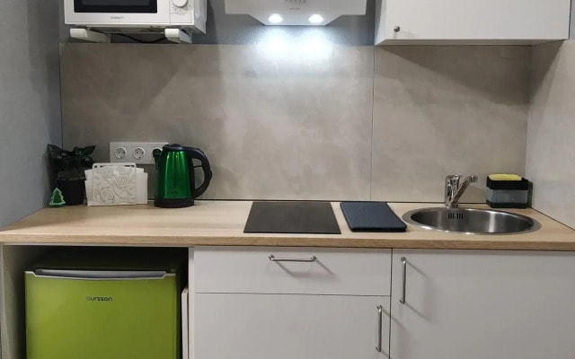 Апартаменты RentHome студия Изумруд на Южном шоссе у ТЦ Амбар