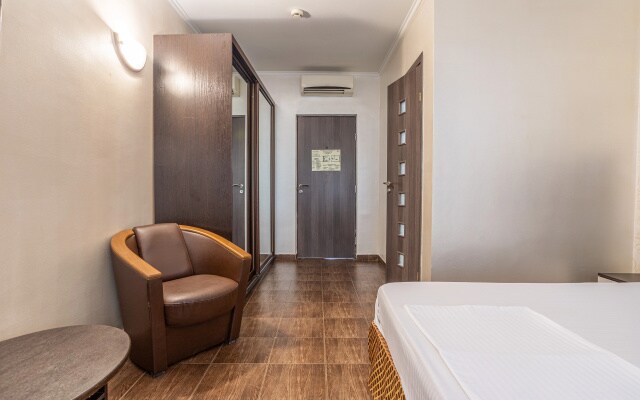 Отель Marton Villa Rossa