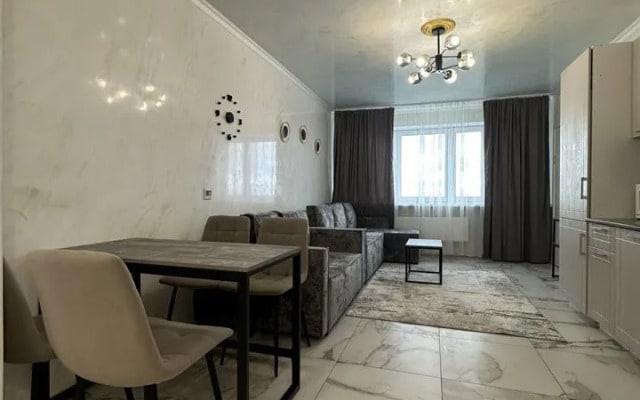 Квартира на Хворостухина 19