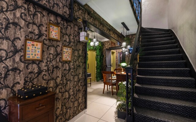 Perazre Hotel