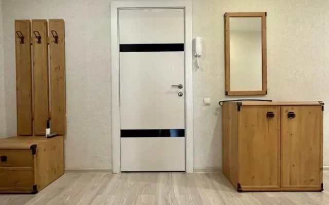 Квартира Трехкомнатная Курчатова 10