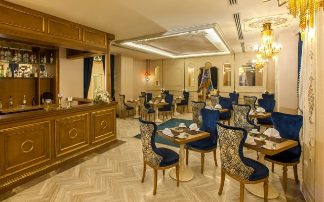 Romance Istanbul Hotel