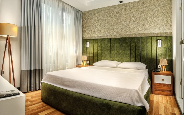 Отель la mia suites