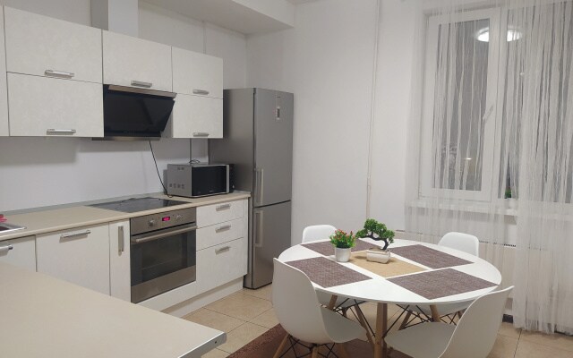 Dvukhkomnatnye Naprotiv Akvaparka Apartments