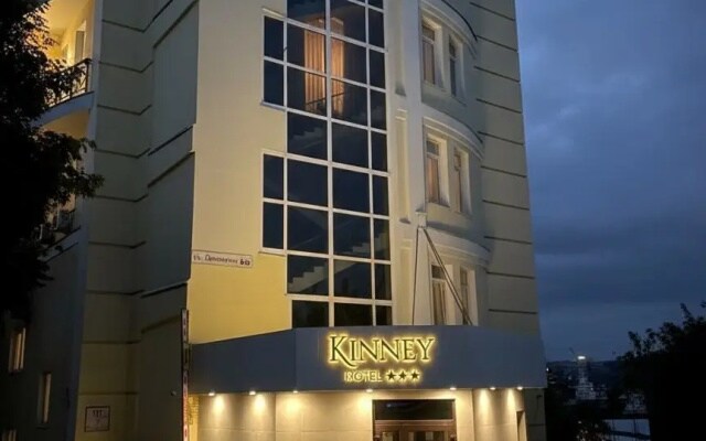 Отель Кинни