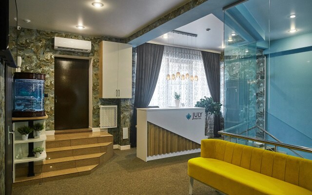 Отель July Hotel