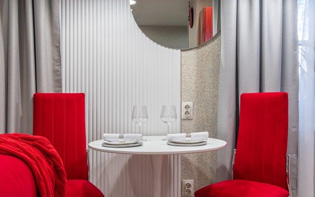 Квартира Red Bus Apartment na Mira